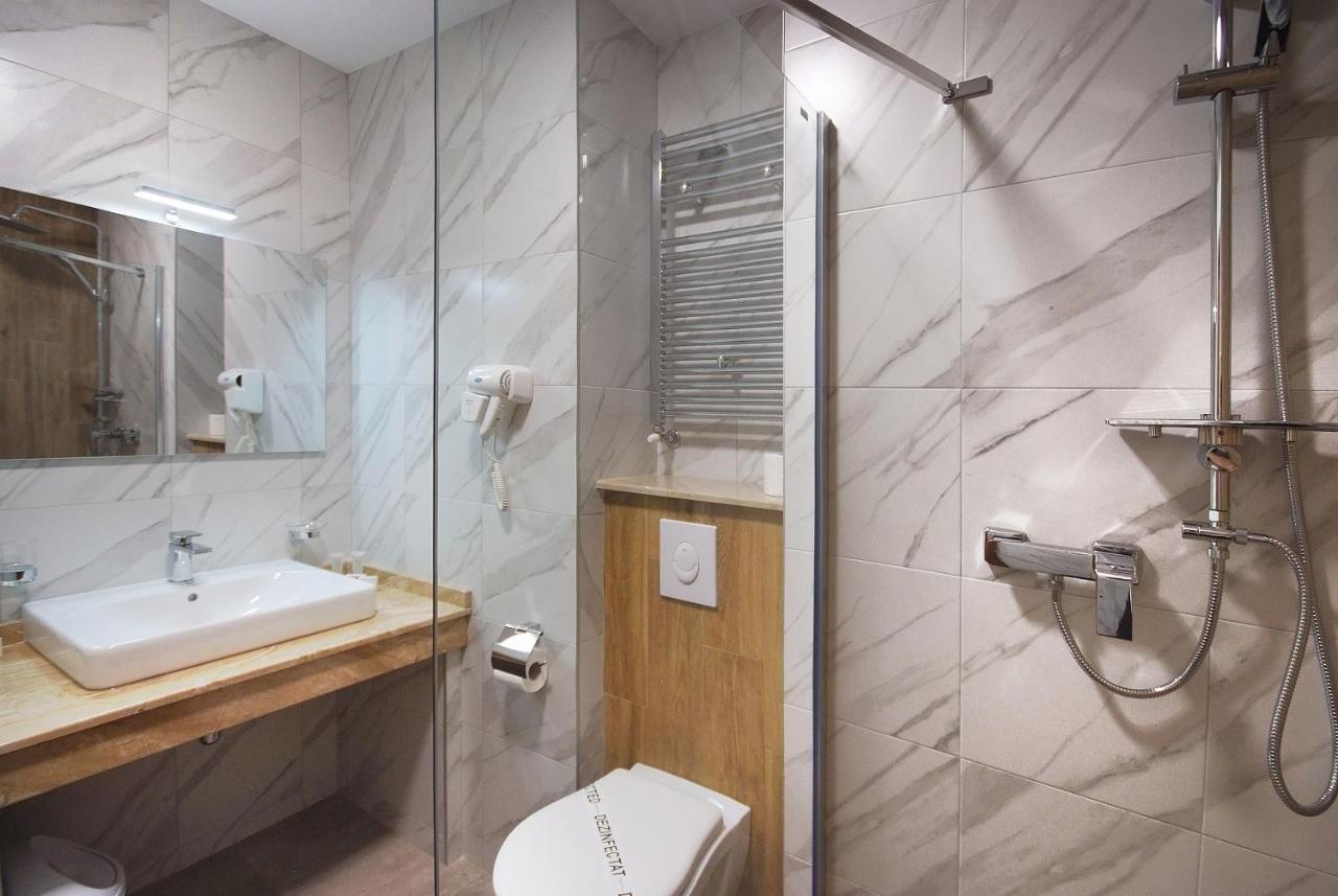 Hotel Dobru Slănic-Moldova Zewnętrze zdjęcie