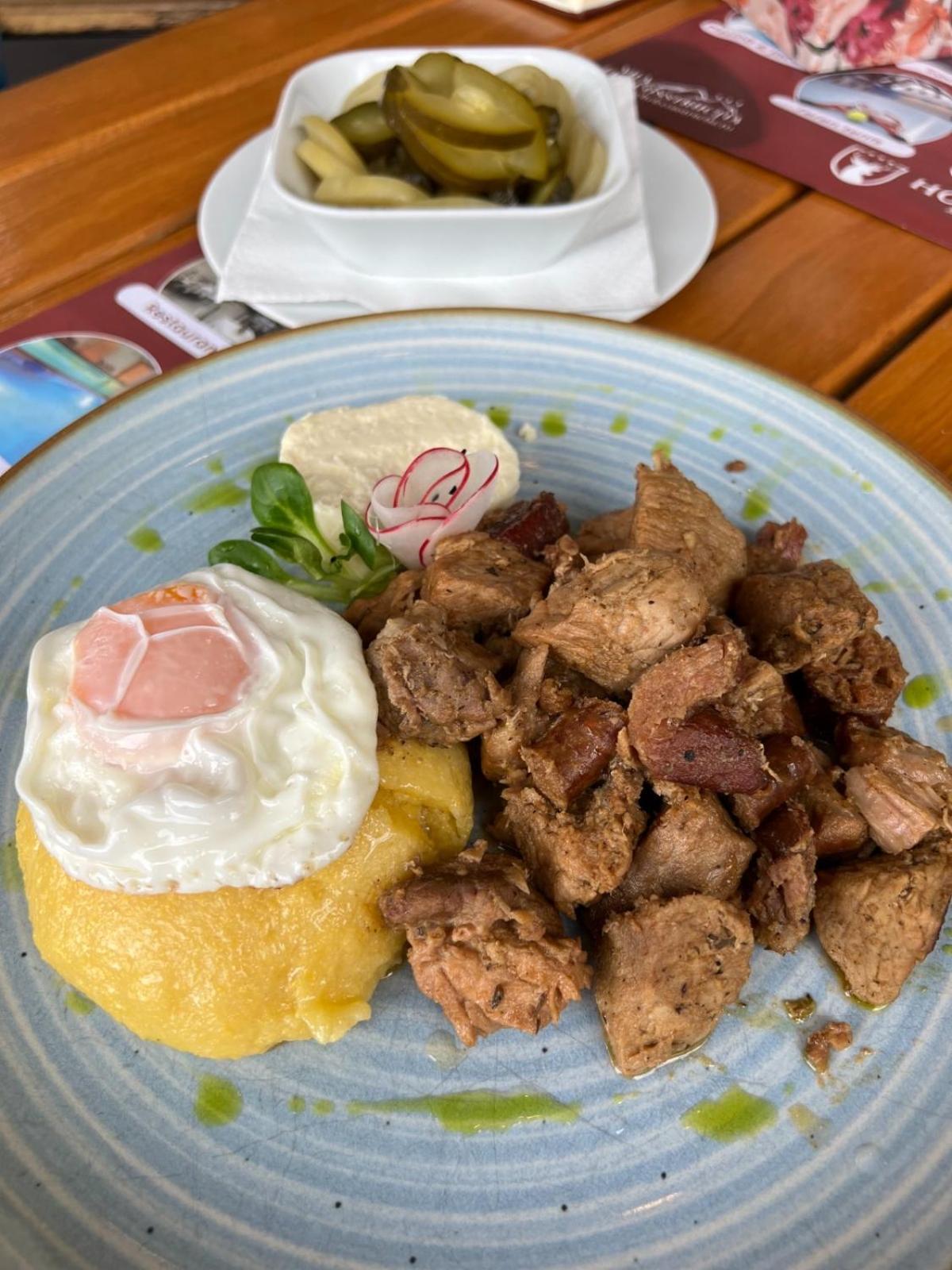 Hotel Dobru Slănic-Moldova Zewnętrze zdjęcie
